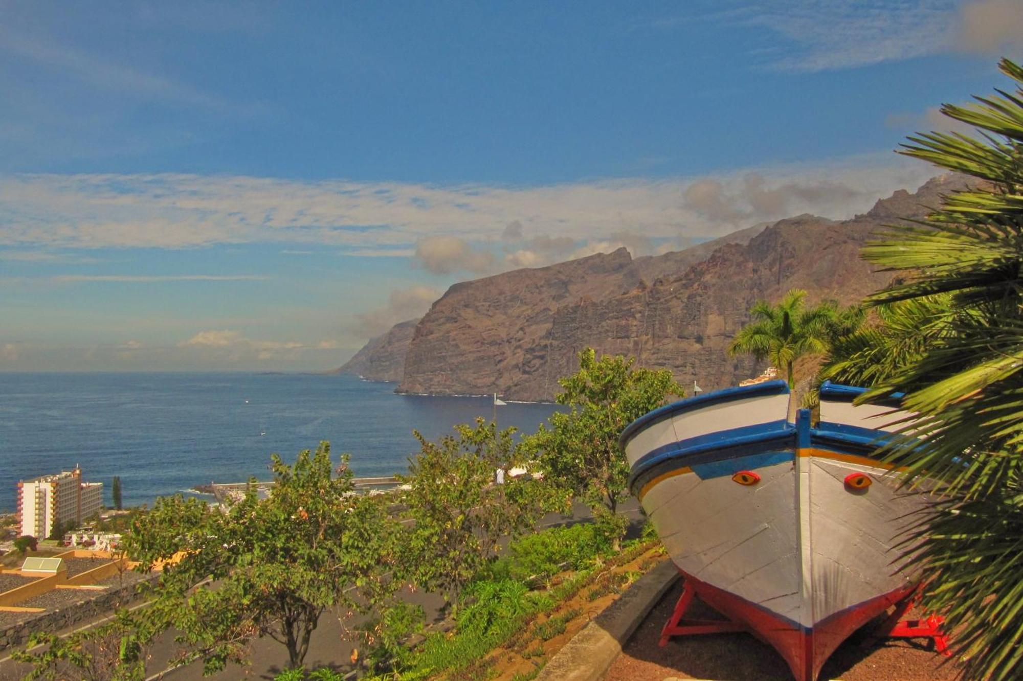 Black Sand Holiday Home Puerto de Santiago  Bagian luar foto