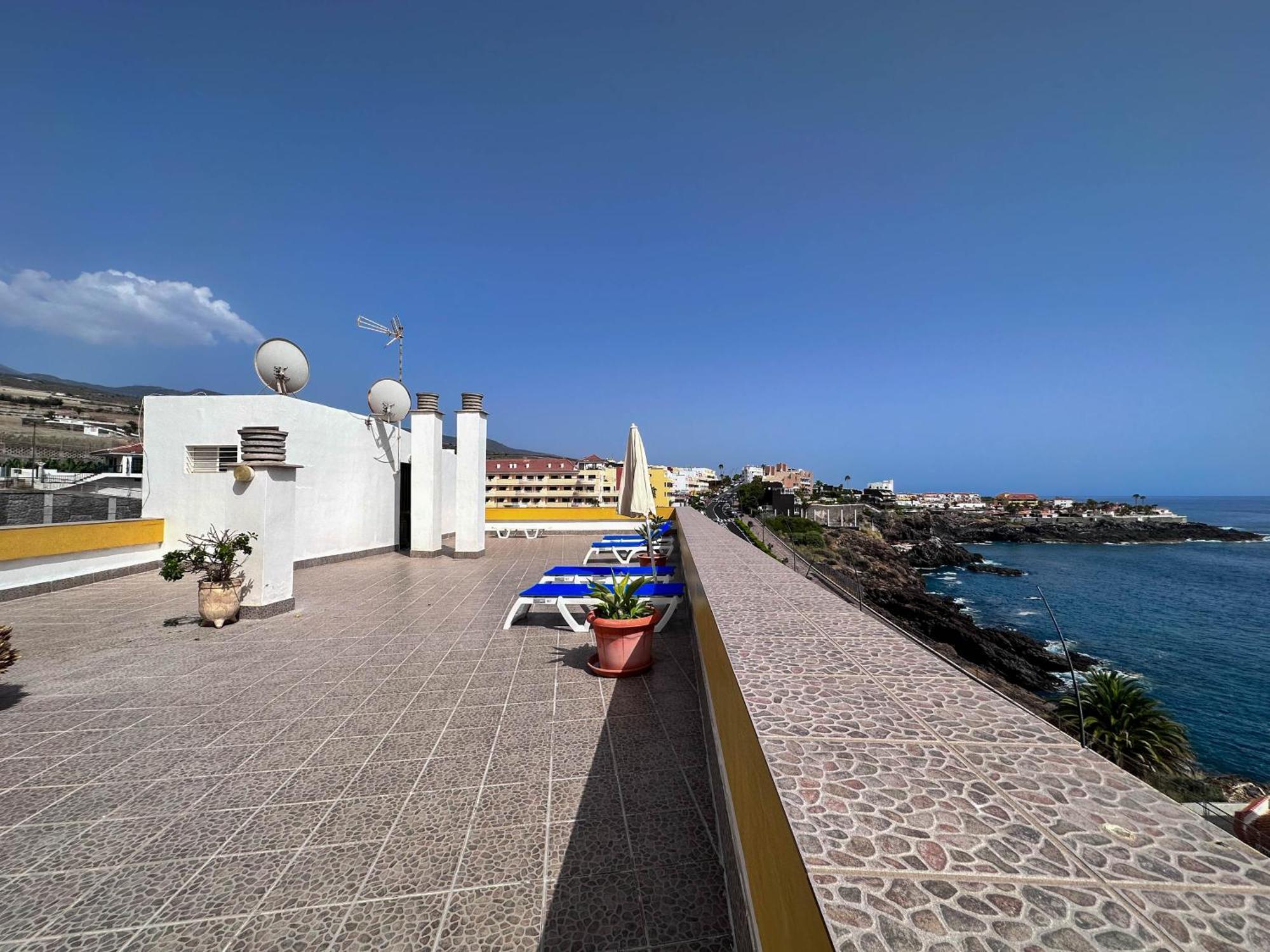 Black Sand Holiday Home Puerto de Santiago  Bagian luar foto